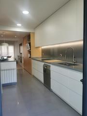 Casa adossada  Carrer jaume i. Preciosa casa reformada de 4 habitaciones con patio de 52m