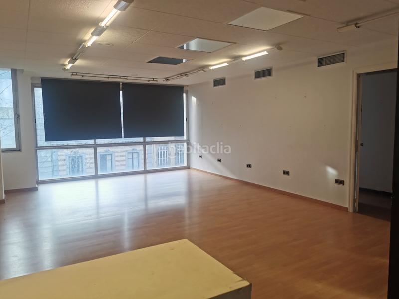 Foto eb919c80-5f9f-4d6d-8c4e-071044261567. Office space in passeig de pere iii 18 in Centre - Passeig i Rodalies Manresa