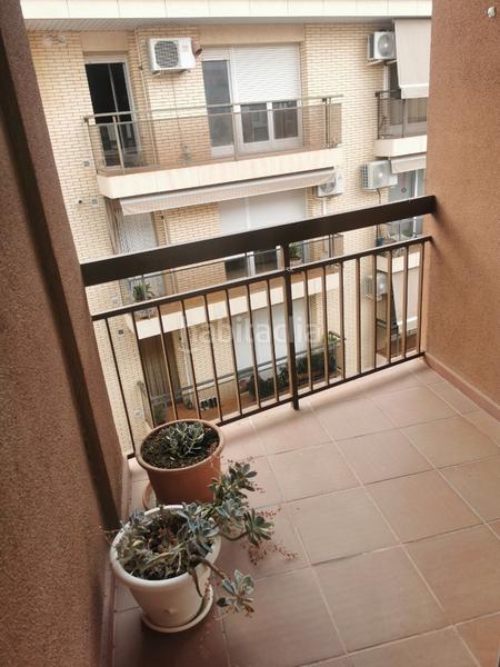 Foto 22734d26-1111-4146-940a-324452e38cf4. Etagenwohnung in Font dels Capellans - Sagrada Familia Manresa