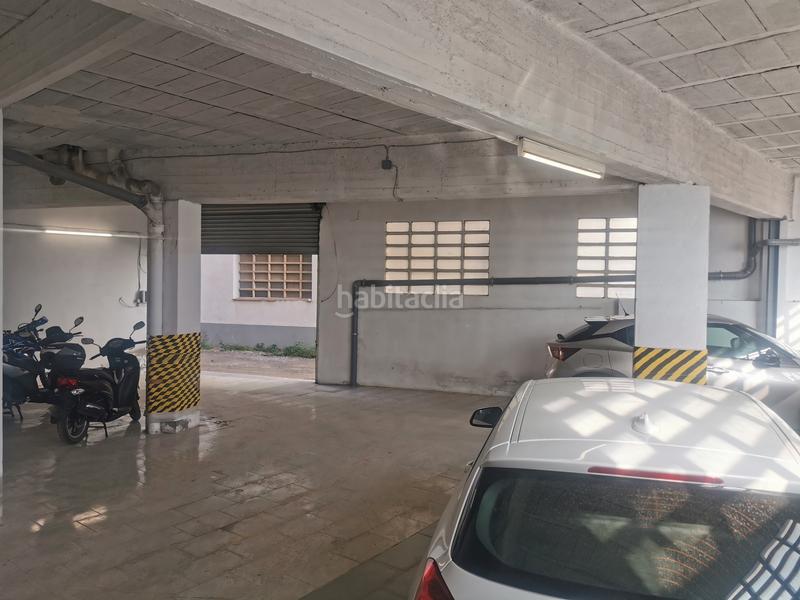 Foto 84b71906-c047-4ca9-894f-505413cfc8ae. Aparcament cotxe a carrer de la creu guixera 46 a Manresa