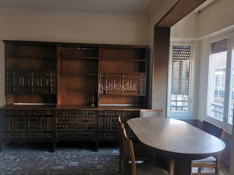 Foto 8fbfcb0c-970a-4f20-bb1f-a31a1ddfe231. Pis a Plaça Catalunya Manresa