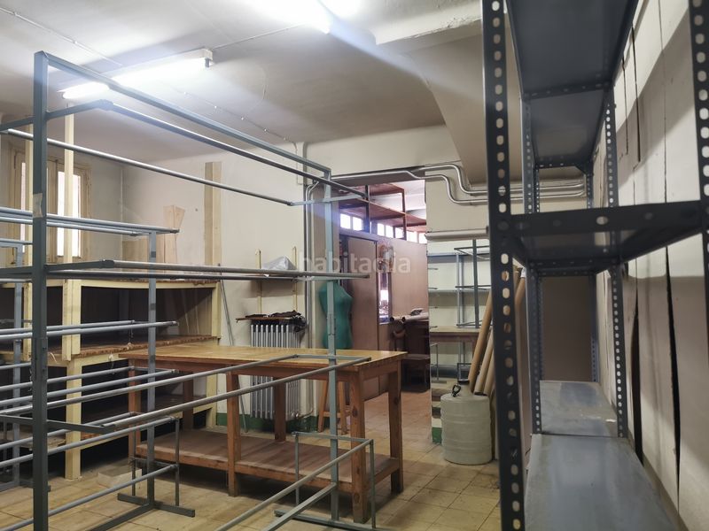 Foto 8a71c6c8-0d39-492e-a46a-26d6aa0d8aea. Rent business premise in carrer de sobrerroca 6 in Manresa