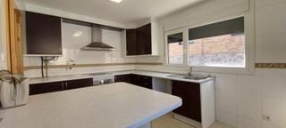 Maison jumelée à Mataelpino. Venta de chalet pareado en mataelpino