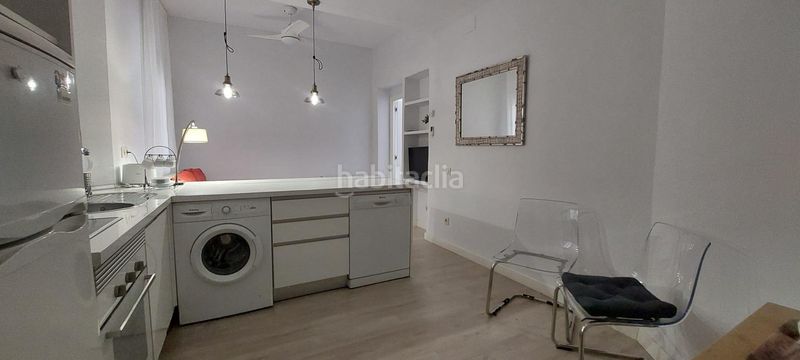 Foto 4c964cc6-bd38-4db3-9052-f273df9ffa01. Rent flat with heating in Imperial Madrid