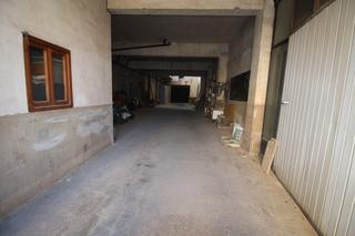 Casa  Carrer de la corbella. Casa con 2 viviendas y garaje