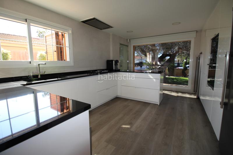 Foto 79dd436e-e6ab-47be-8581-a74d877b52d6. Chalet  en zona exclusiva en Alcúdia (l´)