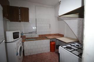 Casa a Carlet. Casa de 2 plantas, cerca del ayuntamiento