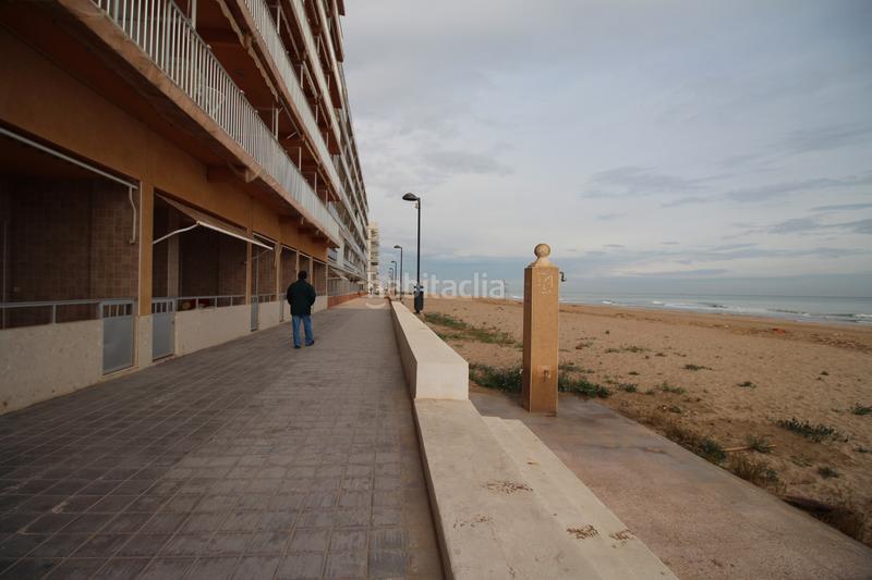 Foto d4ac84fe-7d20-4015-a89e-929c31affb51. Etagenwohnung in El Perellonet Valencia