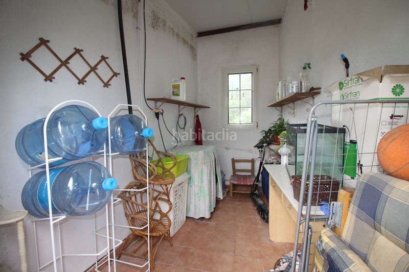 Foto 2c759c20-e8f3-4b58-b0f7-d37eabe04274. Chalet  tislar en Carlet