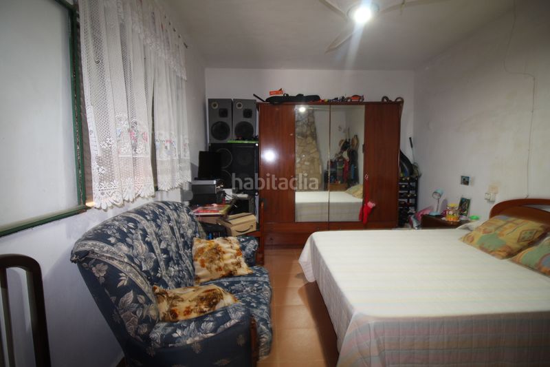Foto 2fef6129-a870-4159-ad7e-27798350b897. Chalet  tislar en Carlet