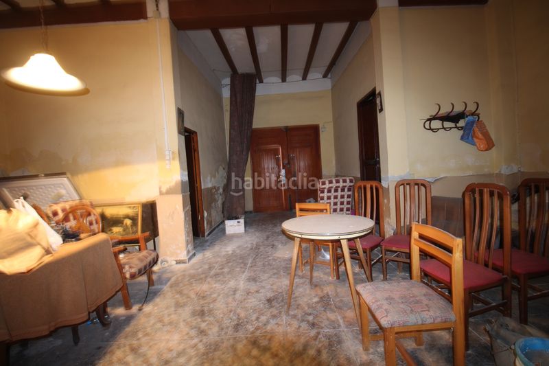 Foto 5faf35ee-0405-4cf7-ada7-fed818f95b31. Casa amb xemeneia a Carlet