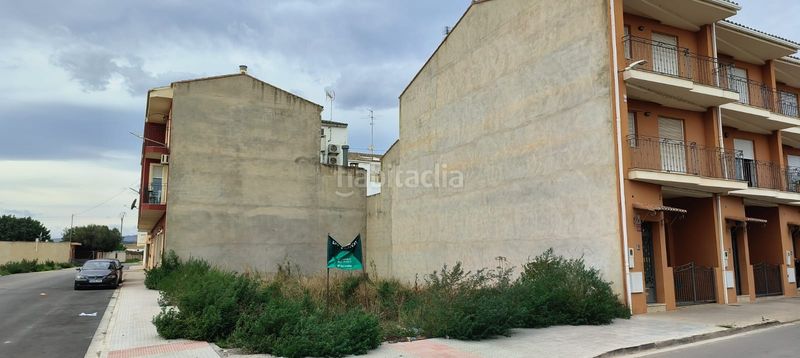Foto c28d02ad-cdce-4082-ae50-0eaf6cad24fb. Terreny residencial a Carlet