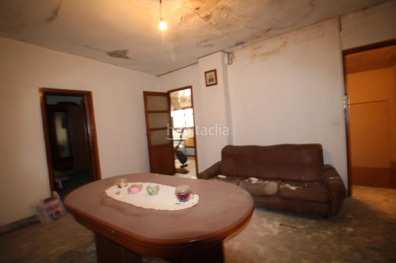 Foto dd1850f8-691c-4668-b843-af087f1173a3. Casa  con mucha fachada zona centro en Carlet