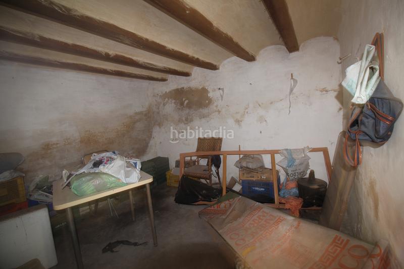 Foto f9df5868-d18d-4921-bdec-b6f6e2455b70. Casa  con mucha fachada zona centro en Carlet