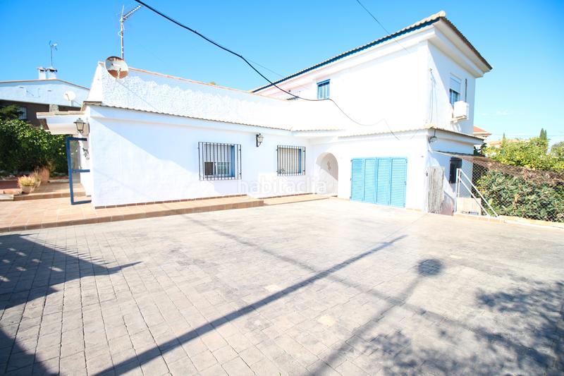 Foto eb0145d0-ccd5-4448-ade6-0244c0e5b9de. Chalet avec cheminée chauffage parking piscine dans Catadau