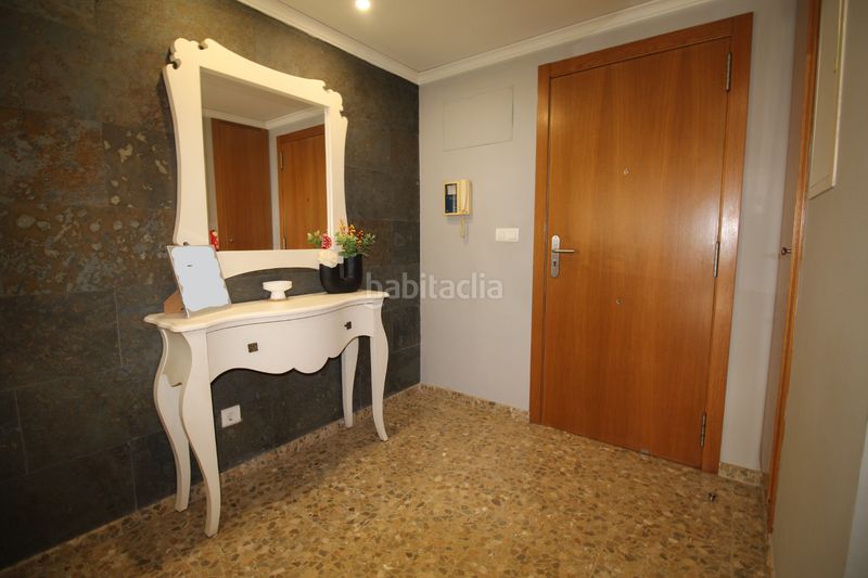 Foto a943fc8d-7b6d-410c-bd13-1b9d216c1032. Pis amb calefacció aparcament a Carlet