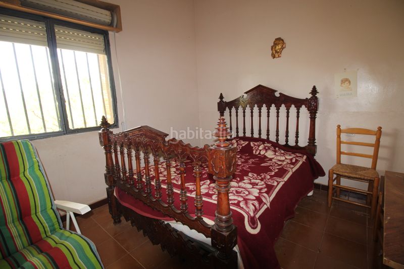 Foto 8d826d59-b57c-49fe-acfe-a171479a3270. Chalet  en Carlet