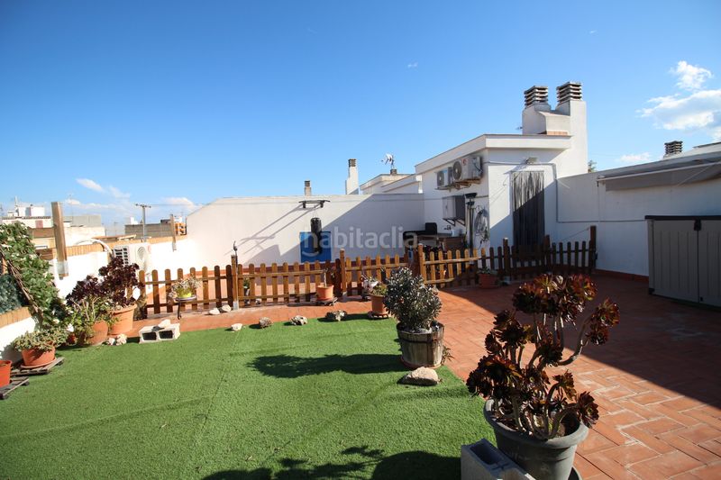 Foto fd079be8-12e5-4705-9934-4689a89cfe79. Dúplex amb aparcament a Carlet