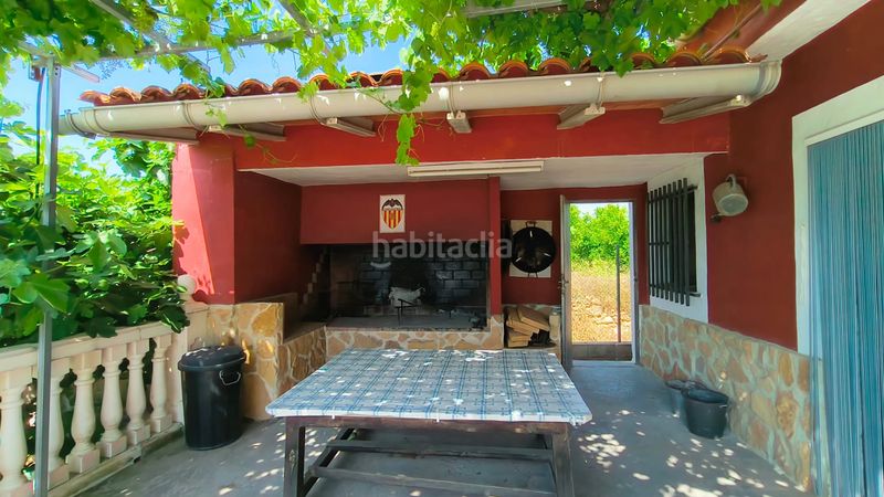 Foto e2e3e5ca-7169-43bb-a1cc-cbc979b34ec6. Xalet amb xemeneia piscina a Carlet