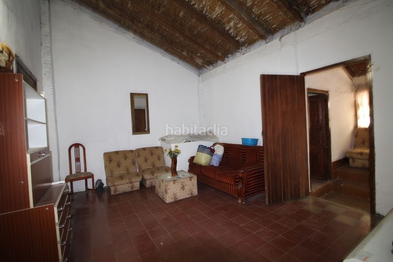 Foto fdc2dc7f-c68b-49c3-8397-f68618f400ba. Casa amb xemeneia a Carlet