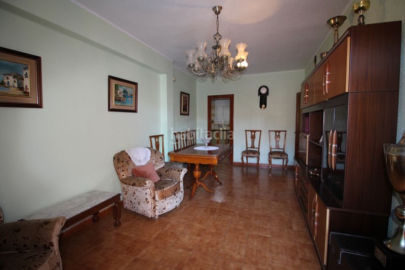 Foto 1f3633e4-8980-462e-8985-dd176319dbd4. Planta baixa amb aparcament a Carlet