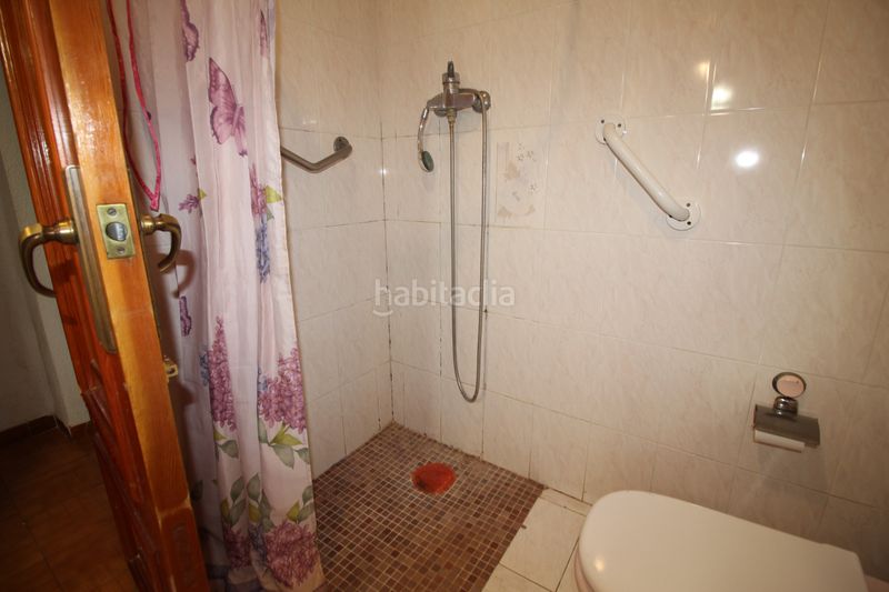 Foto 43c040f0-b568-40f0-8b20-c53b6466e9cc. Planta baixa amb aparcament a Carlet