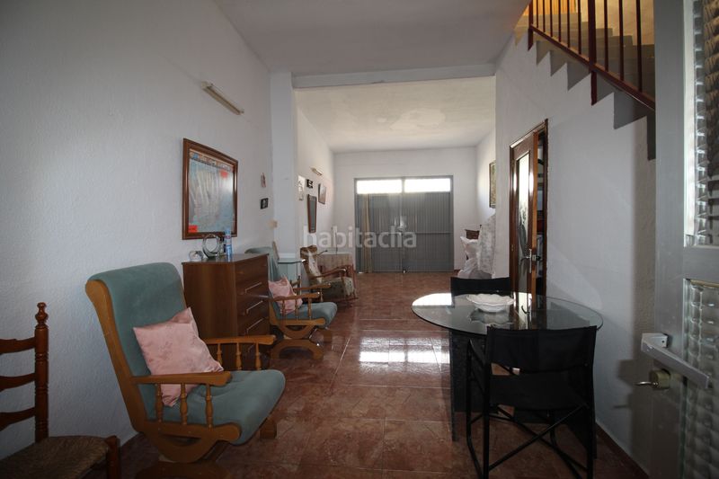Foto da4014b3-89b6-4934-ba51-9f95208dd721. Planta baixa amb aparcament a Carlet