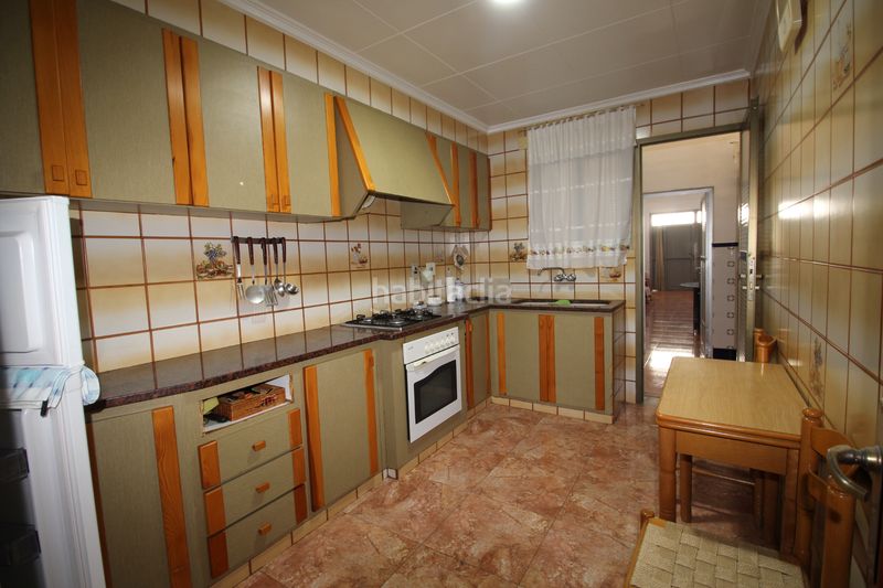 Foto ddbc48dd-61f5-42d4-bd6a-5622a97099d7. Planta baixa amb aparcament a Carlet