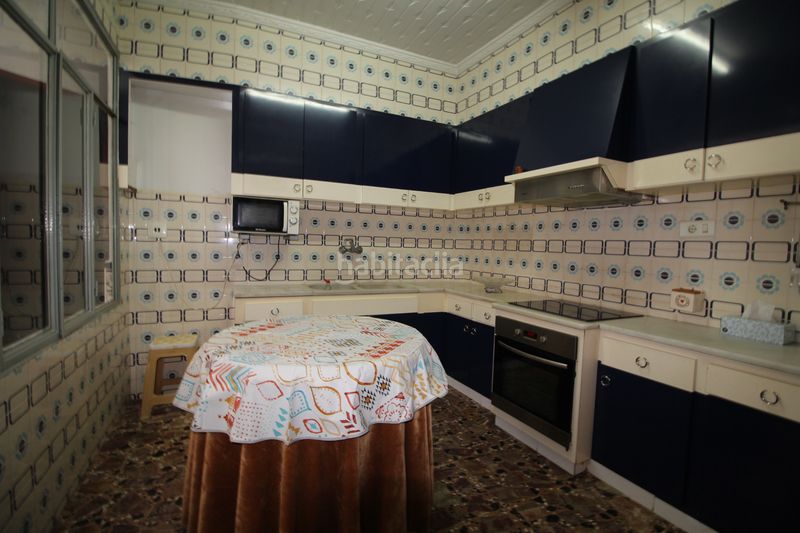 Foto 9fba7f4b-ab4b-4ed7-a1d8-45c06b532137. Casa amb xemeneia aparcament a Carlet