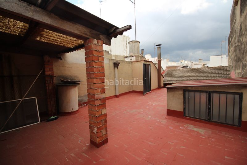 Foto bcbd11d9-c816-419a-902b-b433d8ddec1e. Casa amb xemeneia aparcament a Carlet