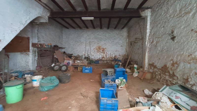 Foto 99a39ded-6061-4465-81a4-e404bef04bf3. Casa amb xemeneia a Carlet