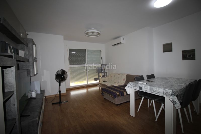 Foto cab2d3cc-3988-4020-9bdd-9d0084985b65. Pis amb aparcament a Carlet