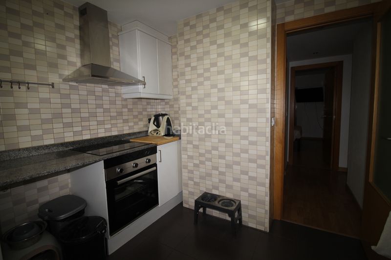Foto d008dc88-26e4-4603-857d-493d7dbe9a8b. Pis amb aparcament a Carlet