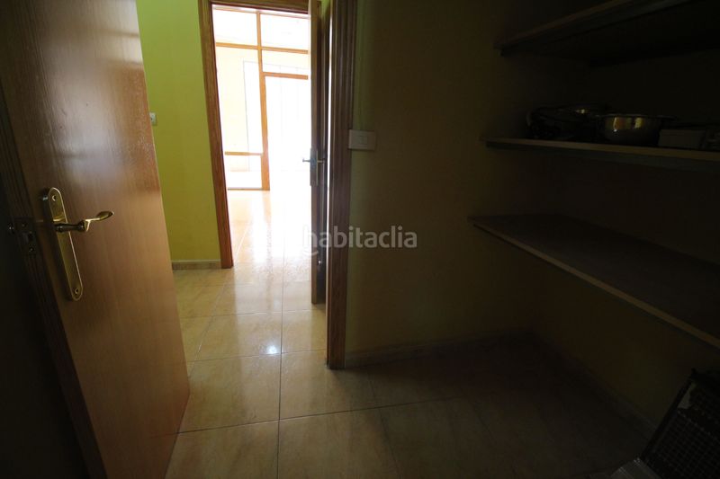 Foto 42b7c779-6de7-4974-bc26-438612f6a9fa. Casa amb xemeneia aparcament a Carlet