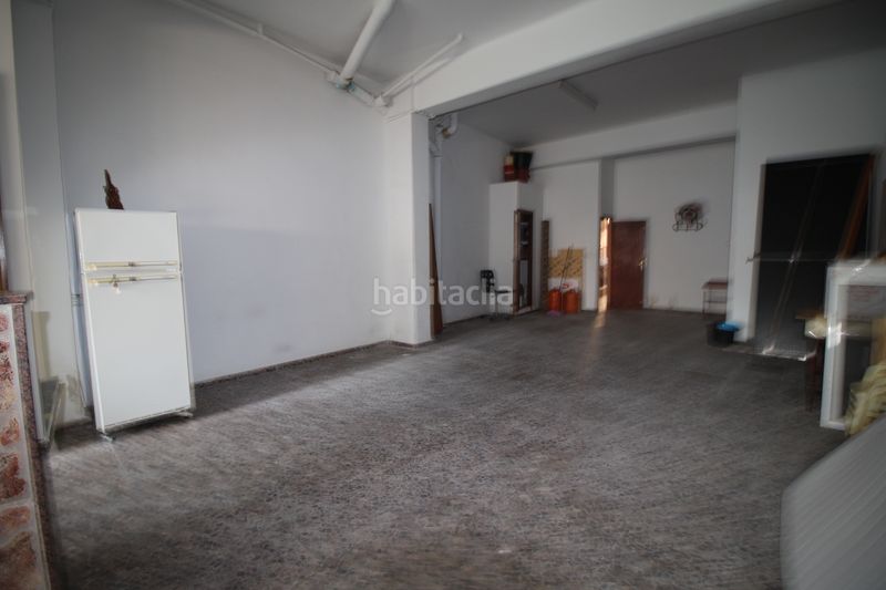 Foto 5558b8b2-d25d-4ea8-a002-aef7fa79c564. Casa amb xemeneia aparcament a Carlet