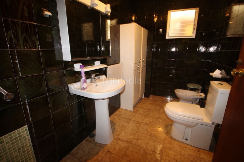 Foto ac23bcb5-e3be-40a9-800e-23c2c842e767. Casa amb xemeneia aparcament a Carlet