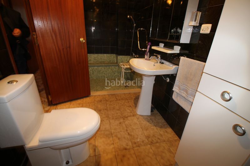 Foto c84ac824-3f12-4e8d-8e50-15a21872789c. Casa amb xemeneia aparcament a Carlet