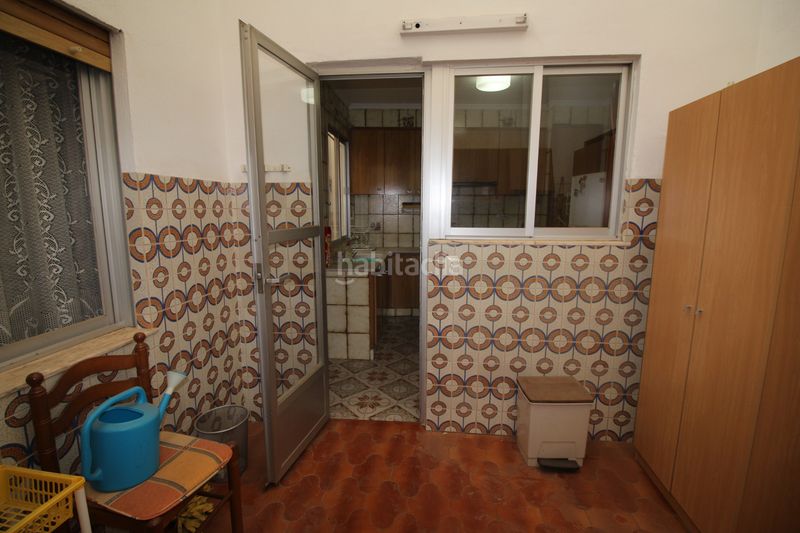 Foto dd577b28-659b-40ff-a211-1a8f010cd61f. Casa amb xemeneia aparcament a Carlet