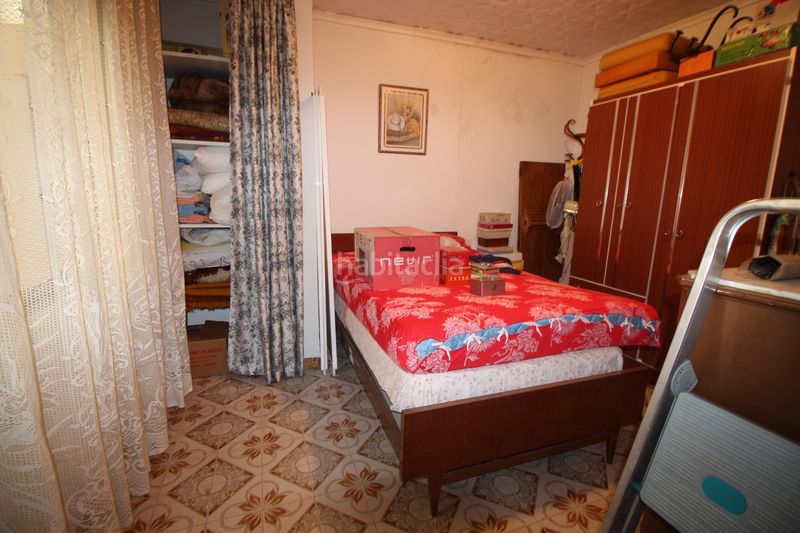 Foto f20e4fa8-f45e-467b-bb44-e3adadfa9bfd. Casa amb xemeneia aparcament a Carlet
