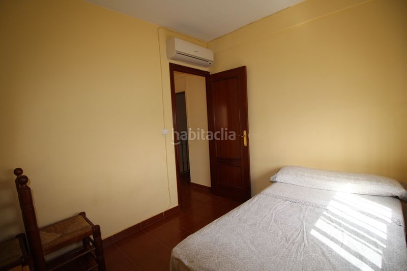 Foto d06a2808-c43e-455b-af94-3a7505594318. Xalet amb xemeneia aparcament piscina a Benimodo