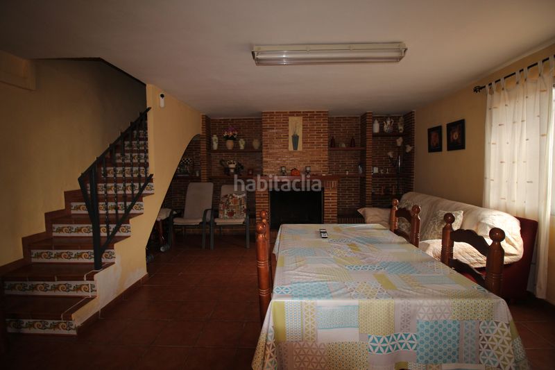 Foto fc6a4c8f-8730-4682-a078-6780ef564403. Xalet amb xemeneia aparcament piscina a Benimodo