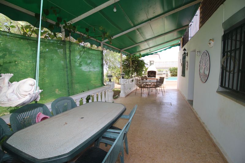 Foto 2b0bd8cb-4a56-4835-a54e-82254375ed9b. Chalet  en Catadau