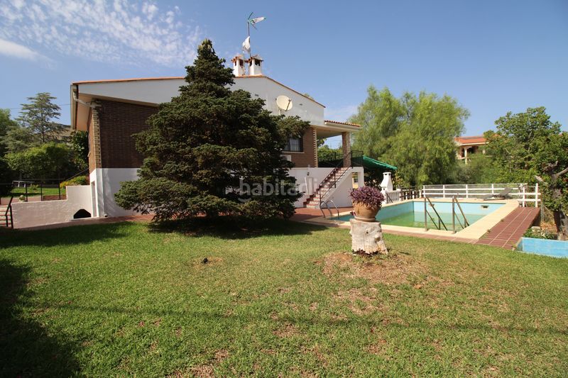 Foto c095f2af-679a-49d6-b090-76ef6bc532a1. Chalet  en Catadau