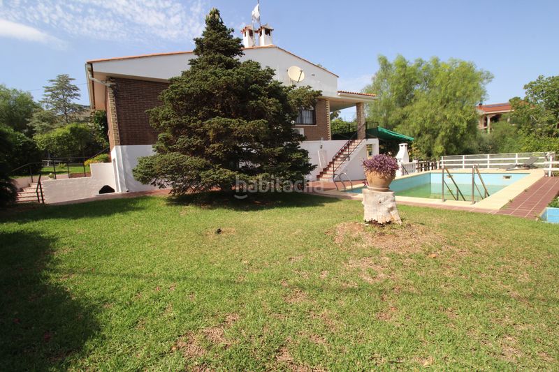 Foto fb34b8c6-9c77-414e-b649-57b061d39be7. Chalet  en Catadau