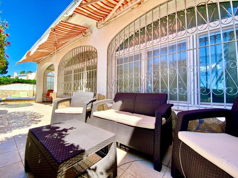 Foto f82f96e2-a7d5-483c-aeac-194c49e950e2. Casa amb calefacció a Platja de Mont-roig Mont-roig del Camp