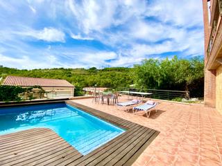 Haus  Cigonya. Magnifico chalet con vistas en bosques de tarragona