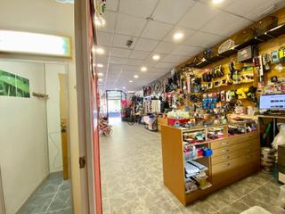 Local Comercial  Albert. En venta local comercial en cambrils