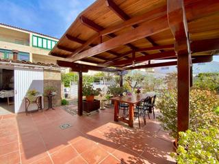 Haus  Modernisme. En venta chalet independiente en la llosacambrils cerca del mar.
