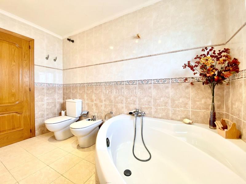 Foto 2fbe697b-d896-4815-bb14-f2470138897a. Casa en venta chalet independiente en la llosa cerca del mar. en Cambrils