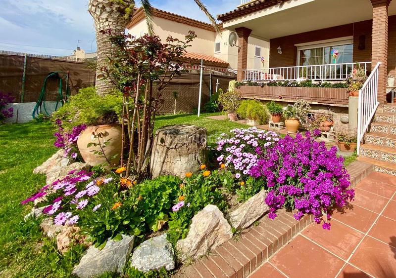 Foto 752968aa-1e65-4702-acd7-ddb50037e91e. Casa en venta chalet independiente en la llosa cerca del mar. en Cambrils